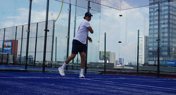 Air padel