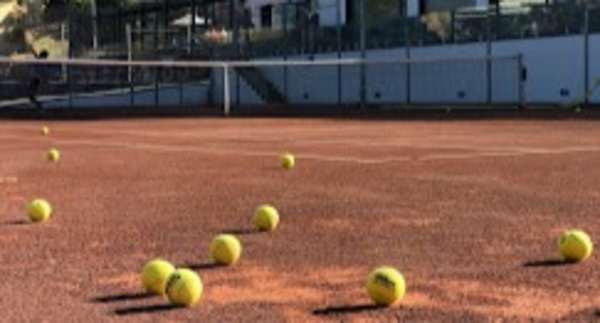 Riviera 11 Sport Club