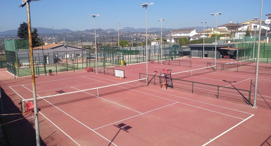 CLUB TENNIS Y PADEL CAN JULI padel courts