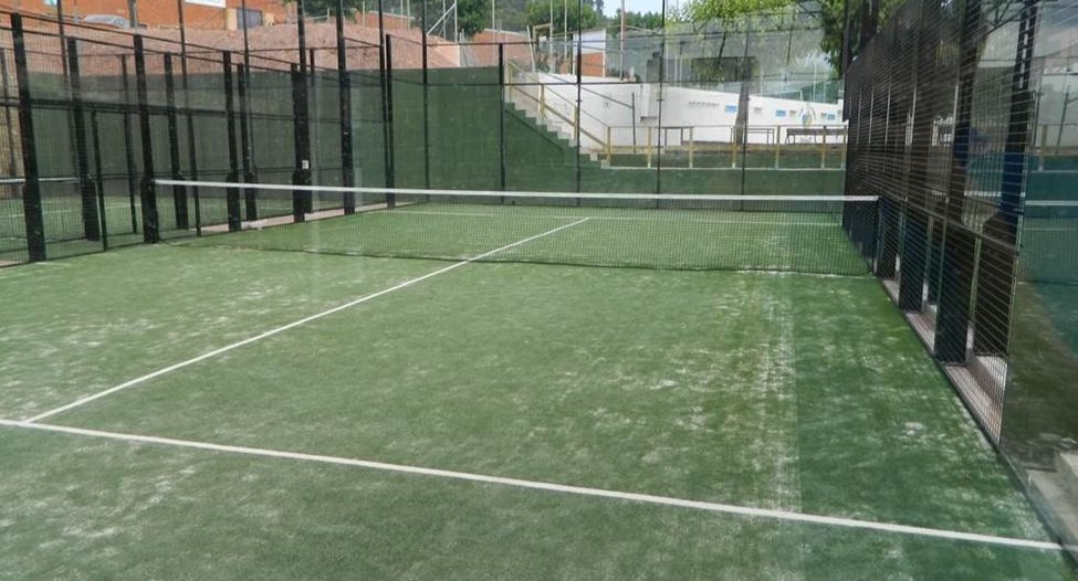 Padel Cervelló padel courts