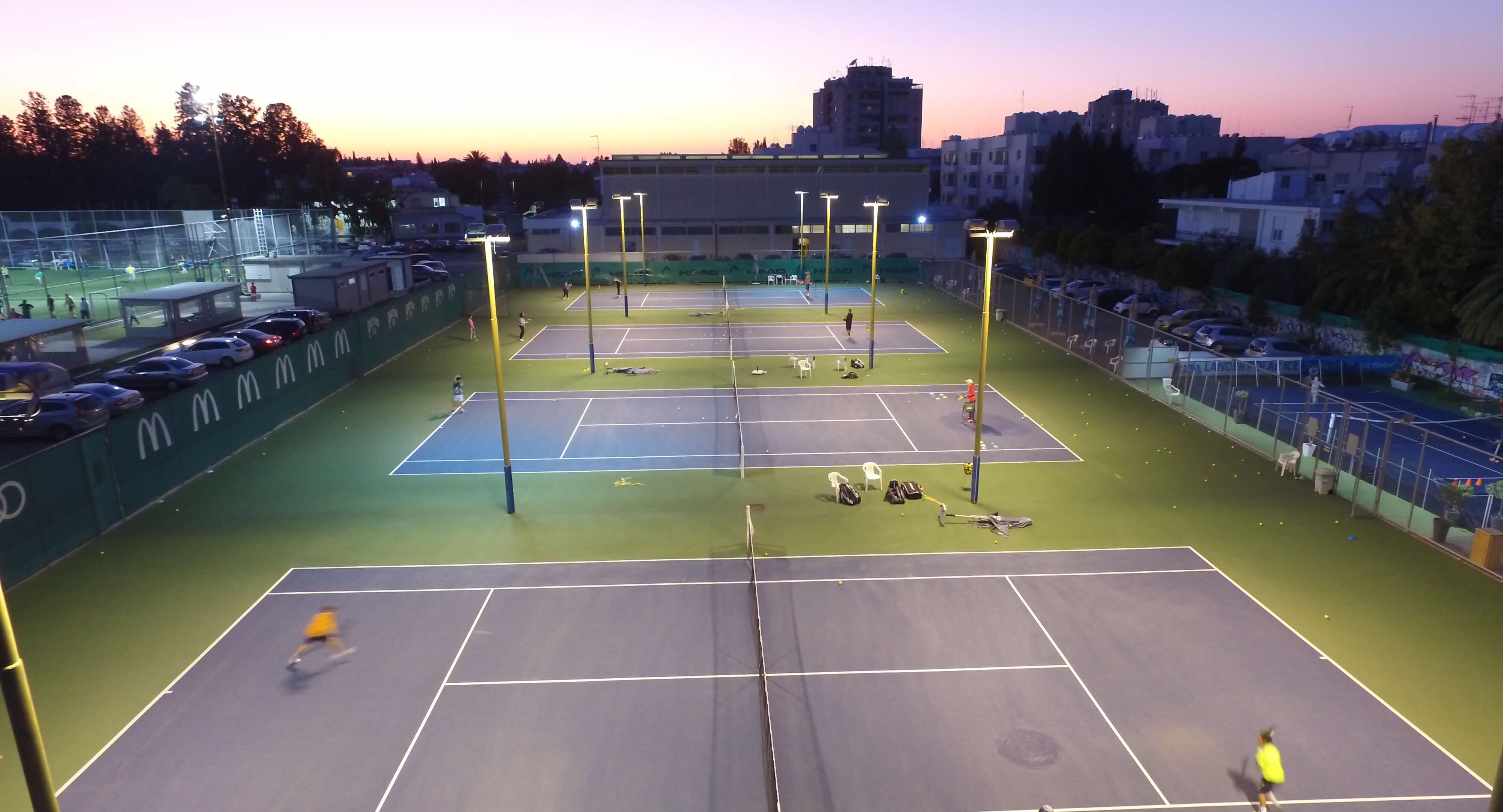 Masters Tennis Academy padel courts