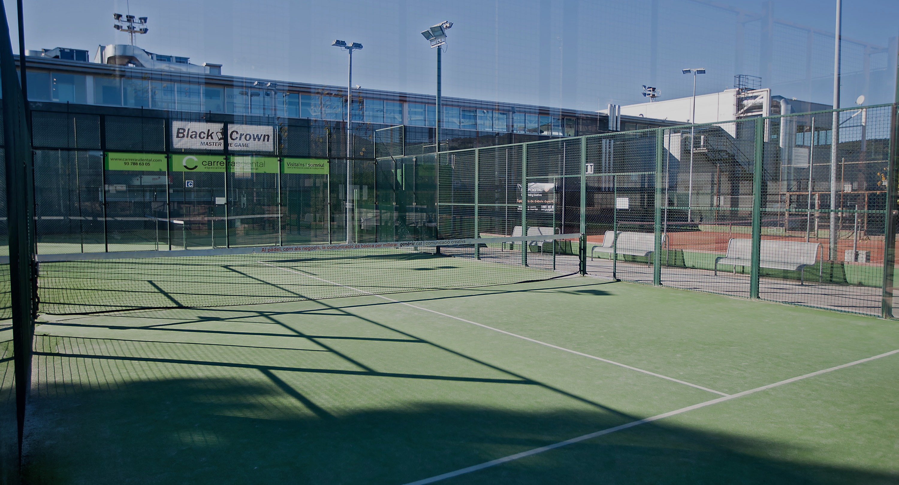 Club Egara padel courts