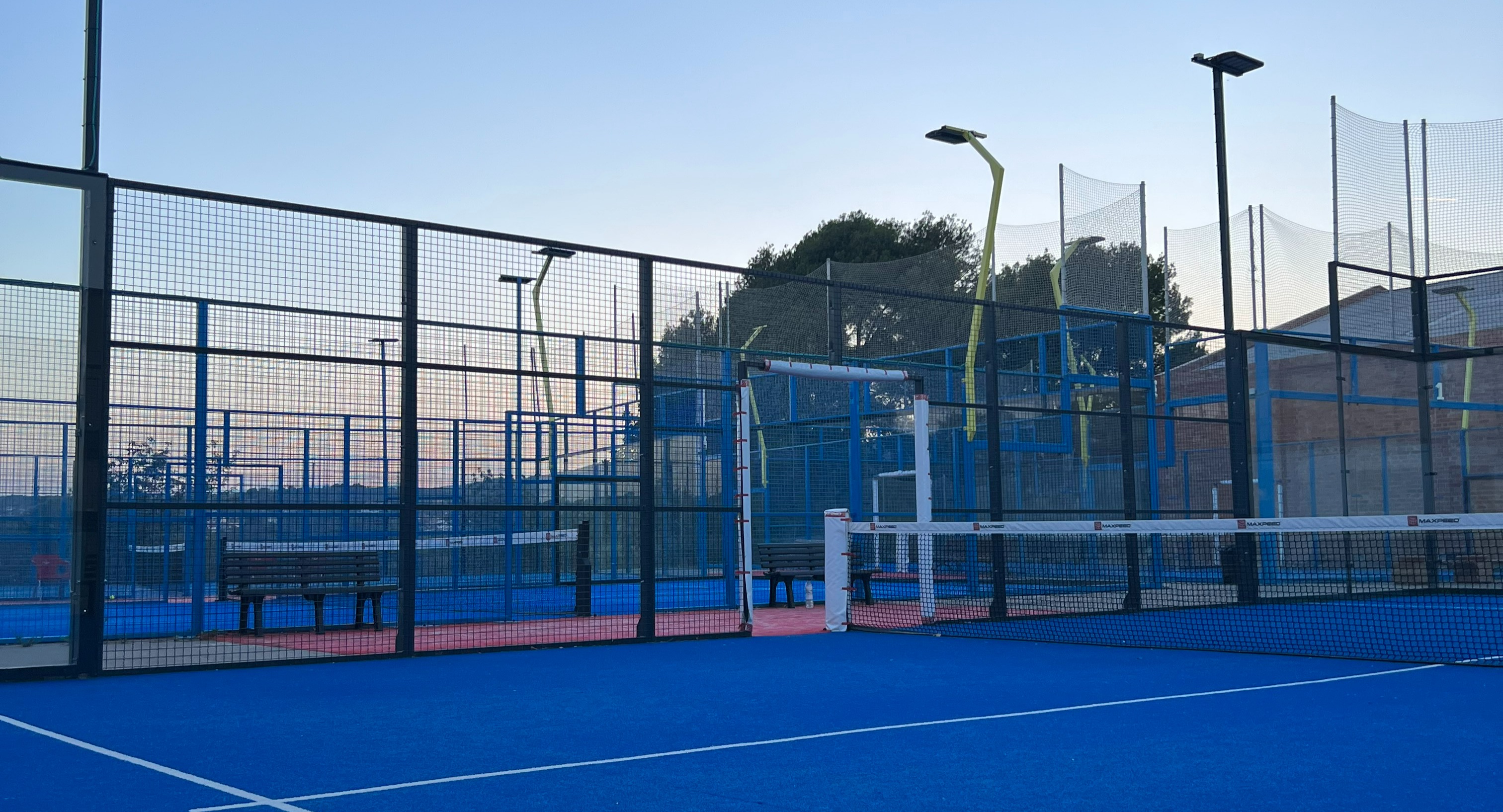 Npadel Castellar padel courts