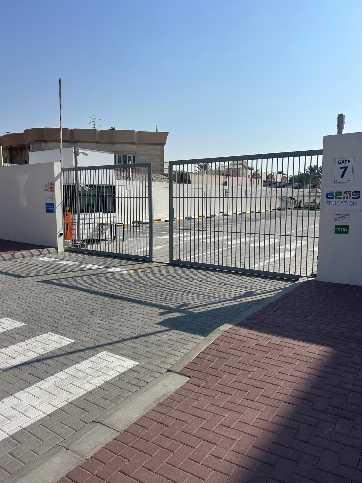 CF Padel Academy - Jumeirah College padel courts