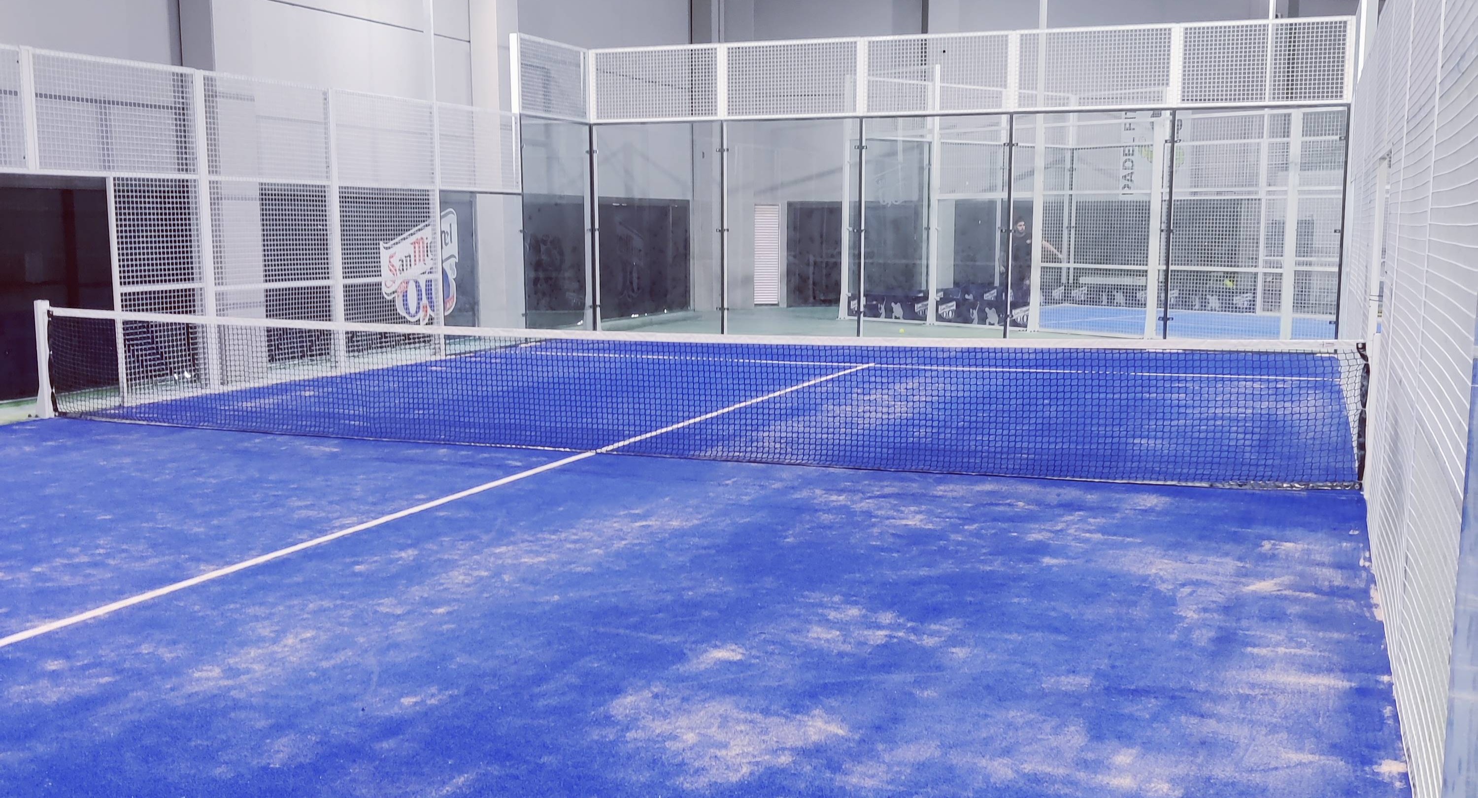 Badalona Indoor Padel Club padel courts