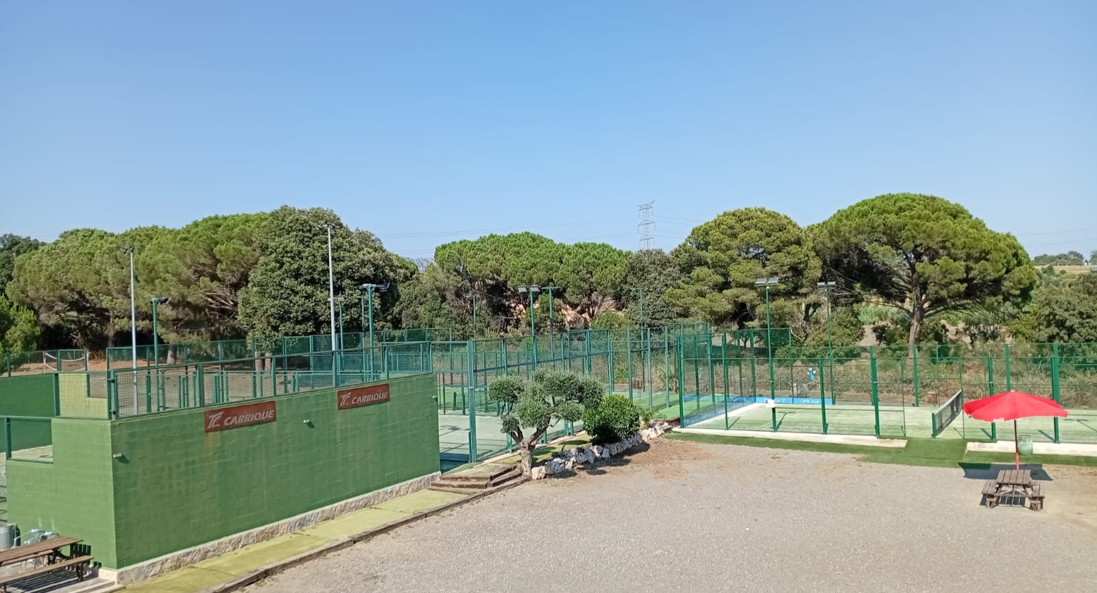 Club Tennis Piera padel courts