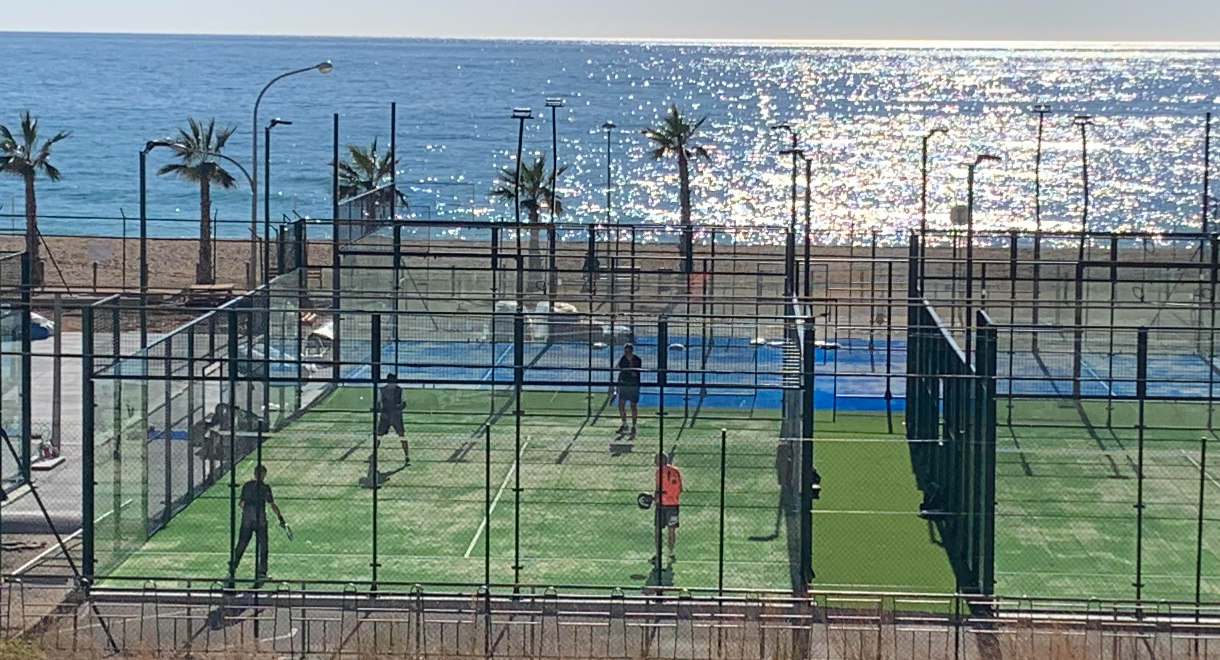 Padel Pineda Beach padel courts