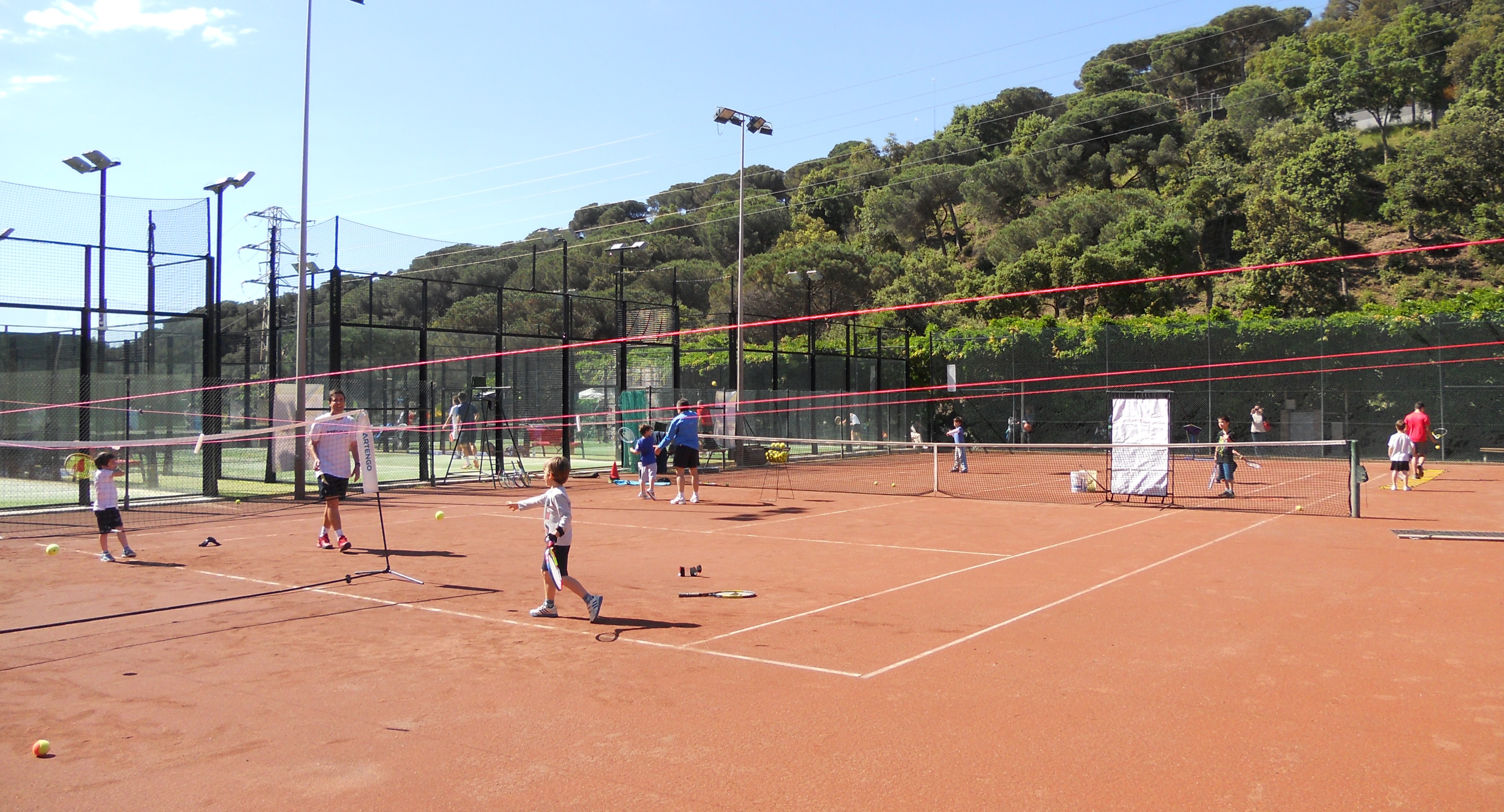Espai Laru padel courts
