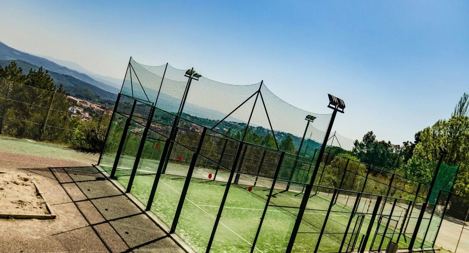 Club Atlètic Sant Feliu padel courts
