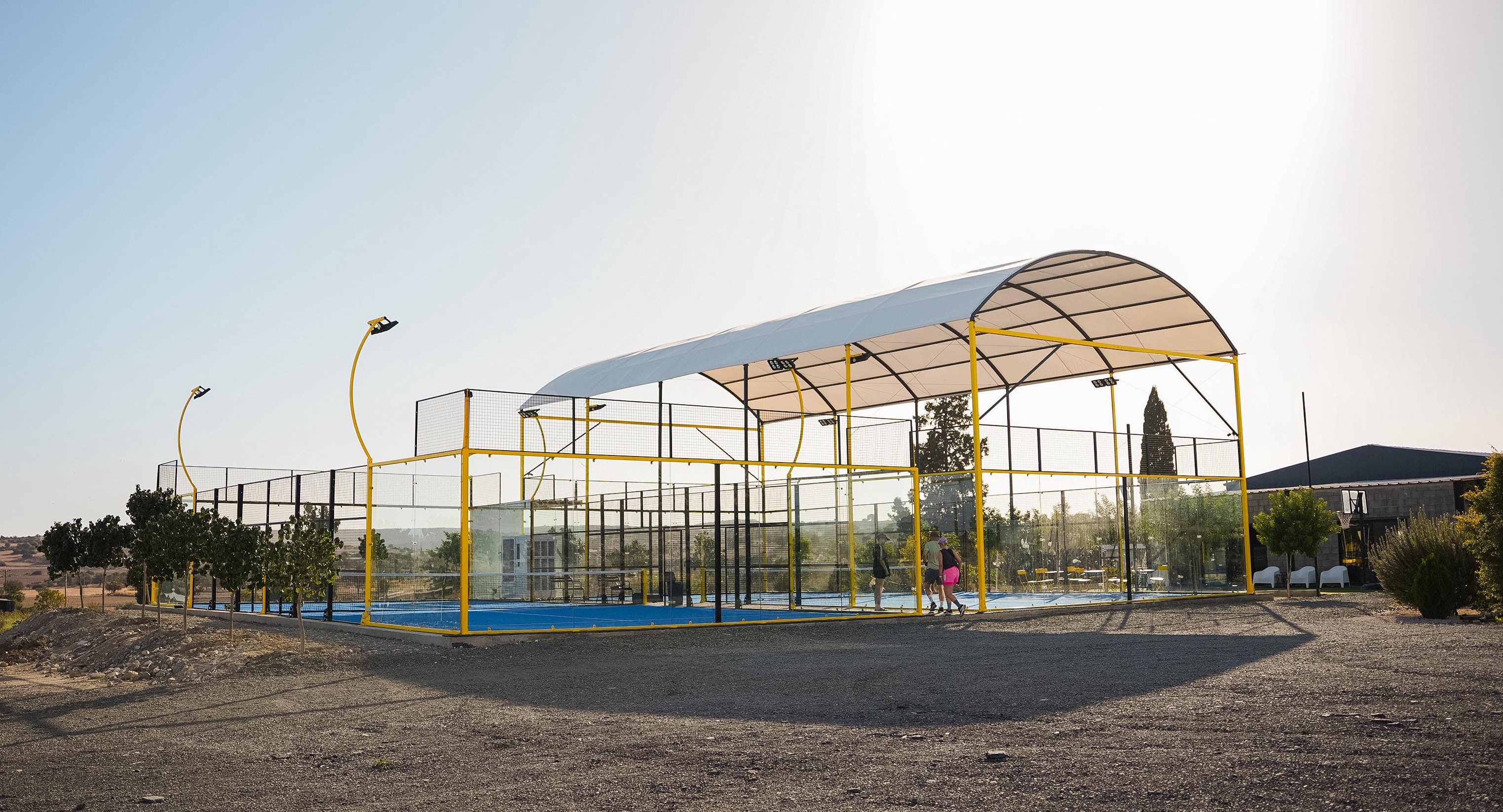 PADEL HOOD padel courts