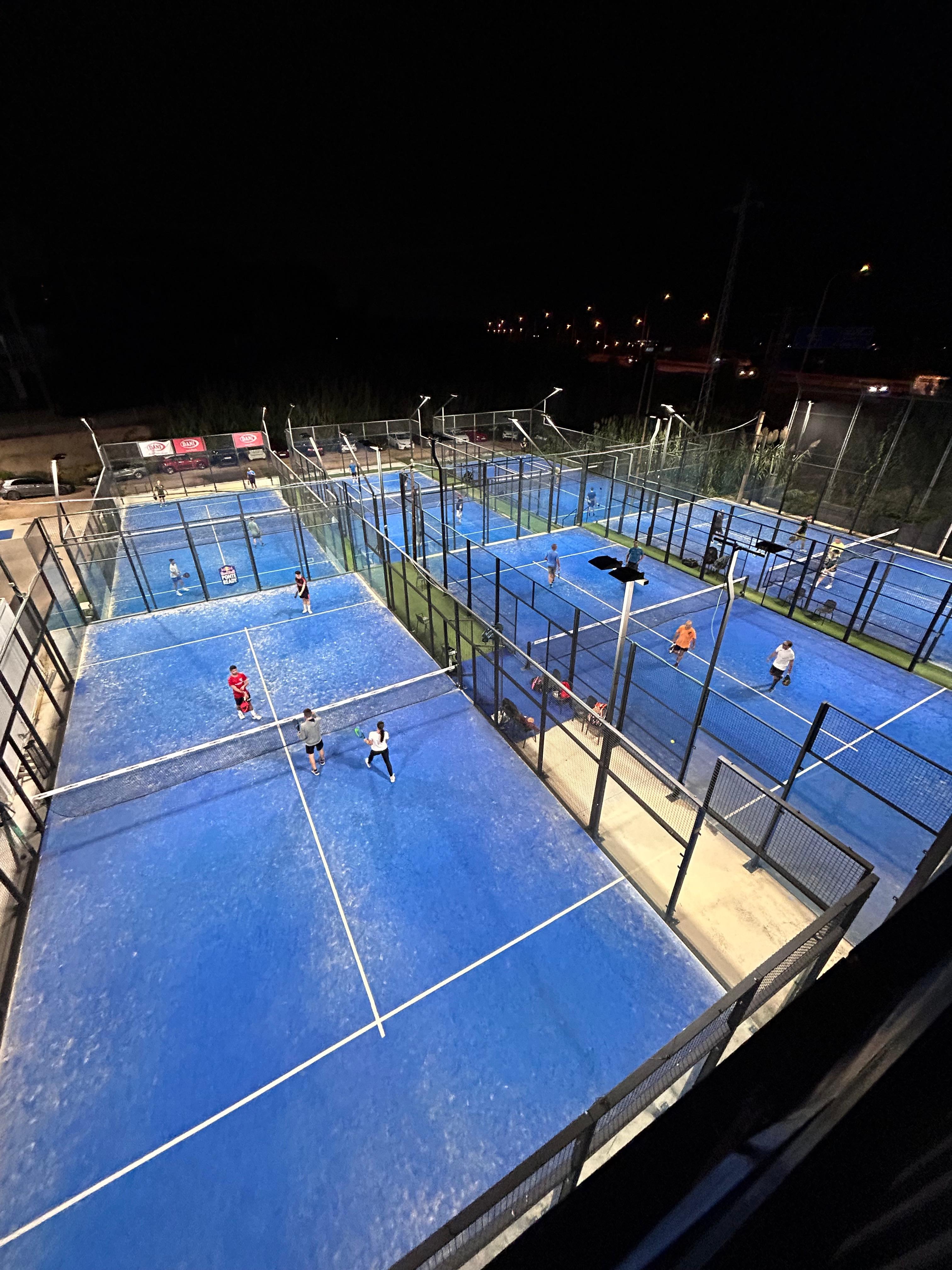 Wolf Padel Club  Cabrils padel courts