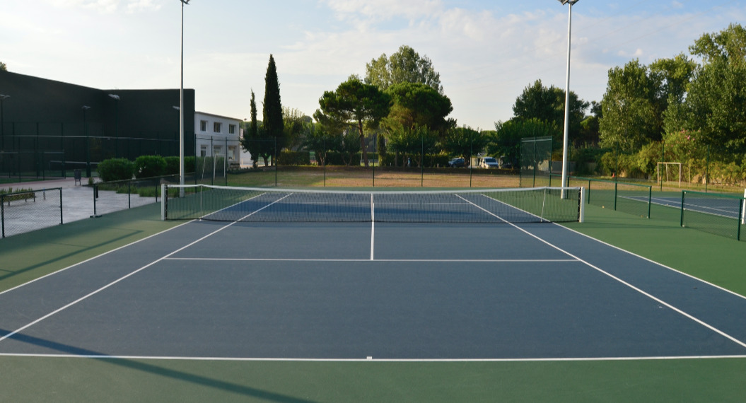4Slam Tennis Academy padel courts