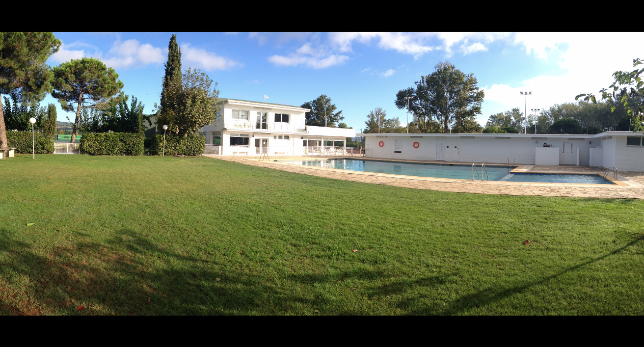 4Slam Tennis Academy padel courts