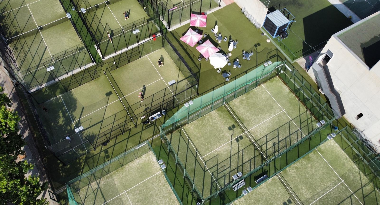 Complex Esportiu Baldiri Aleu padel courts