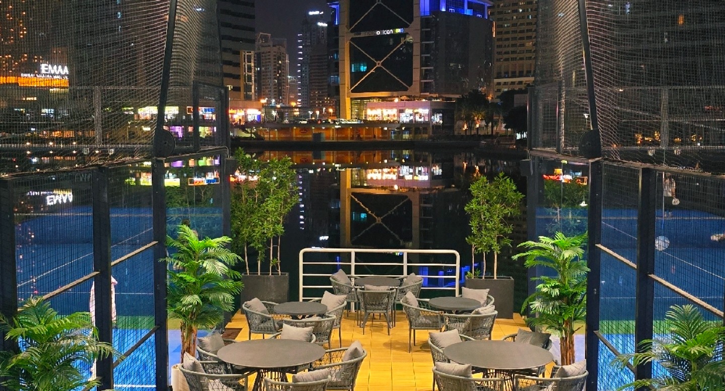 Padel Islands Floating Club Dubai padel courts