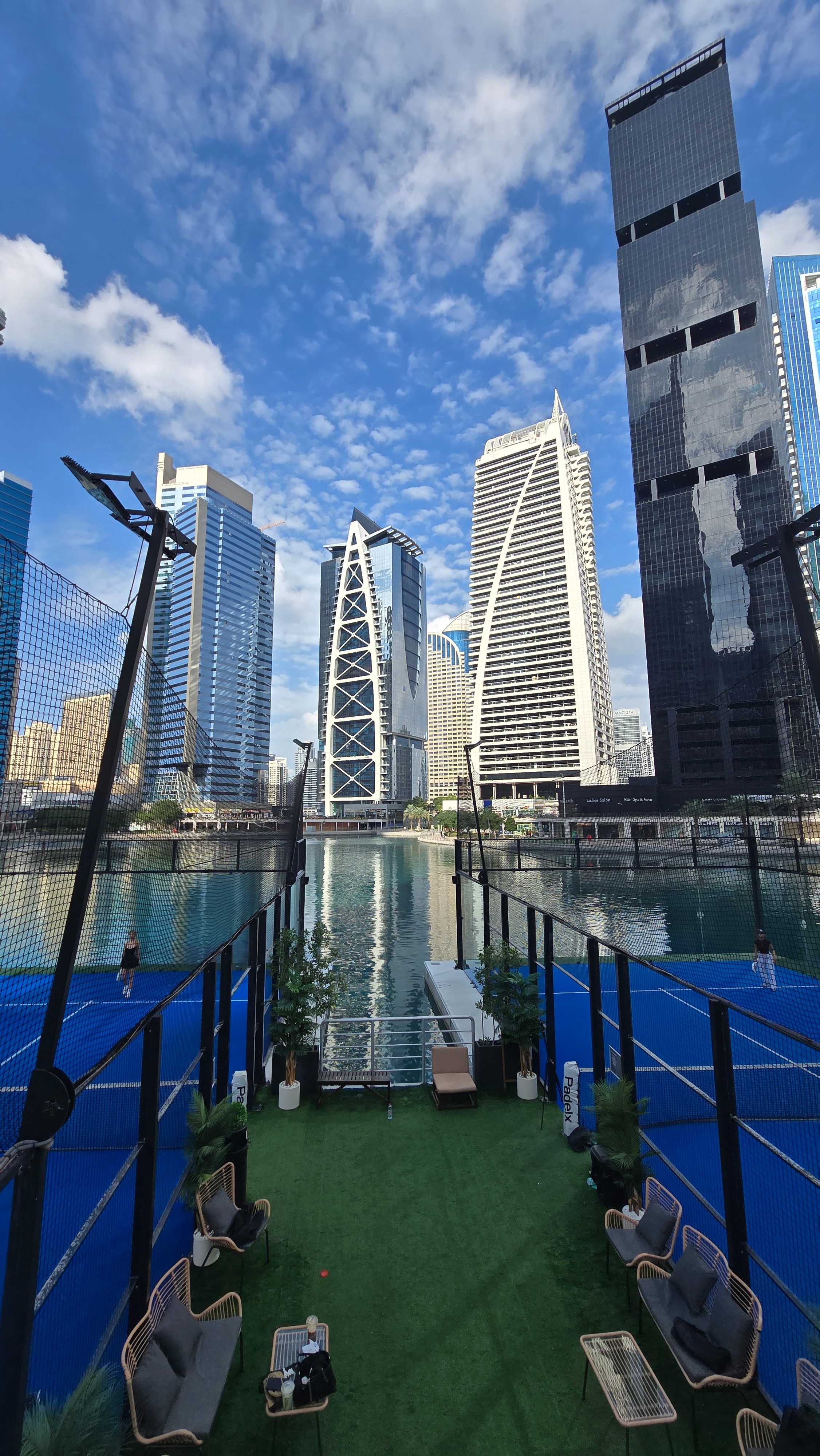 Padel Islands Floating Club Dubai padel courts