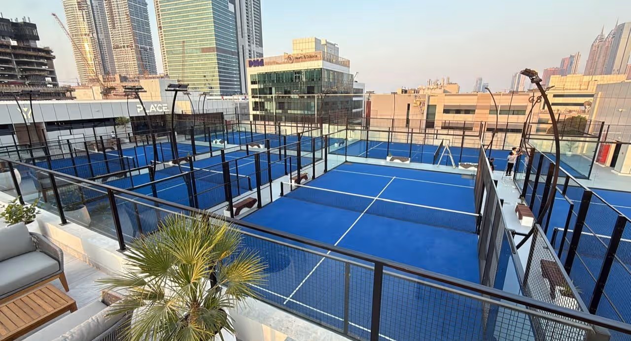Playce padel courts
