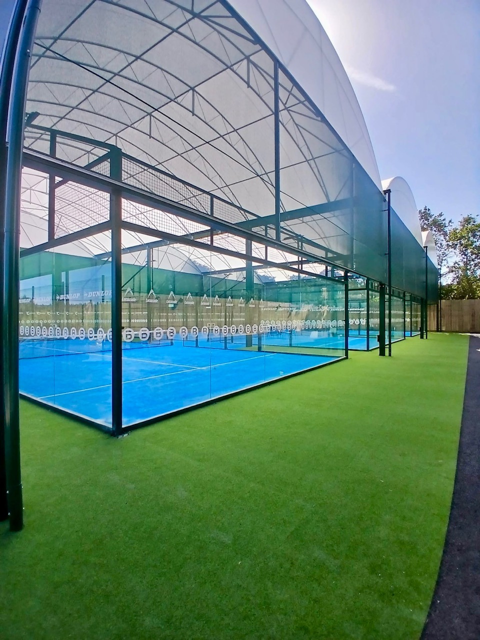 Bannatyne Grove Park padel courts