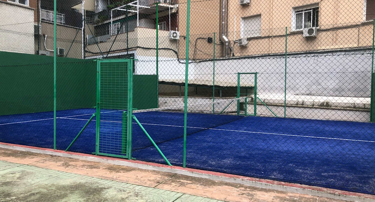 CHAMARTIN - BLUE PADEL MADRID — photo 1 of 2