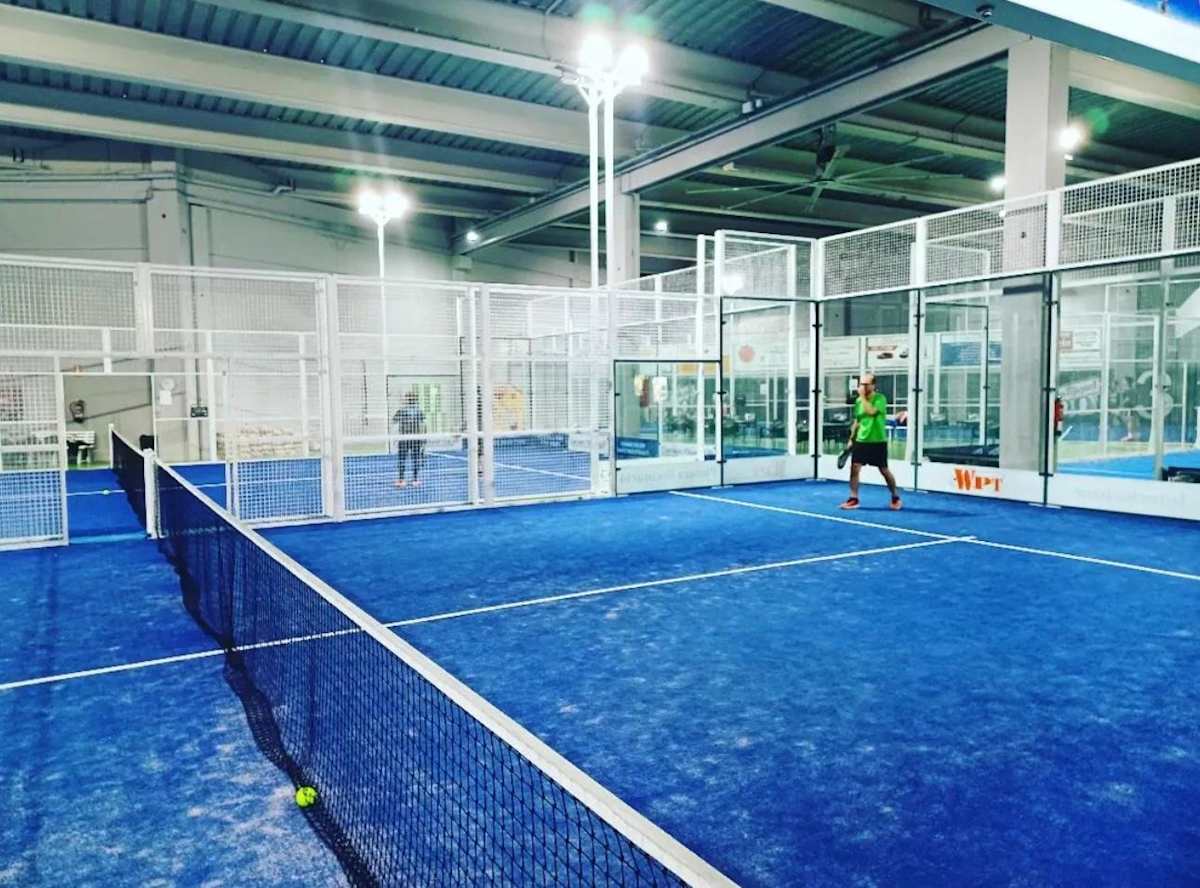Badalona Indoor Padel Club — photo 1 of 5