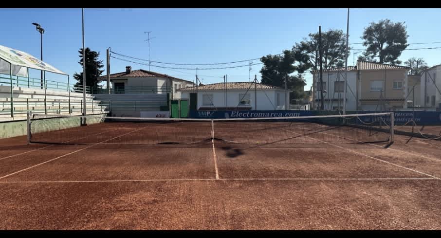 Club de Tenis y Pádel Segur — photo 1 of 6