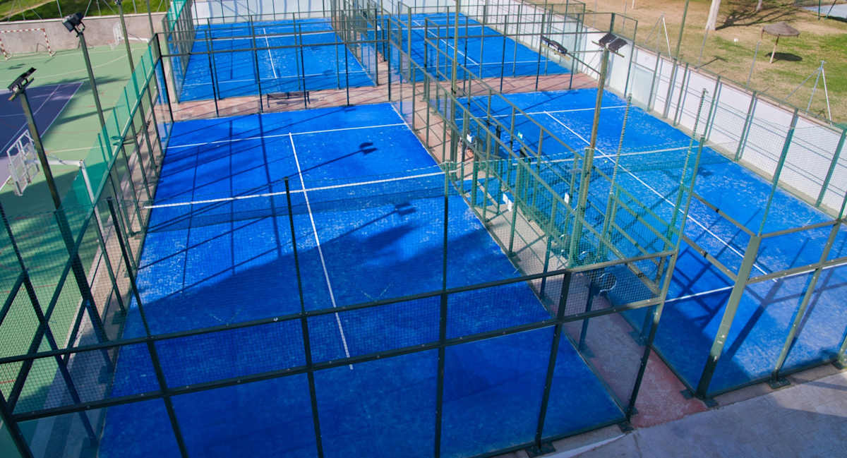 Club de Pádel y Tenis Suanzes — photo 1 of 2