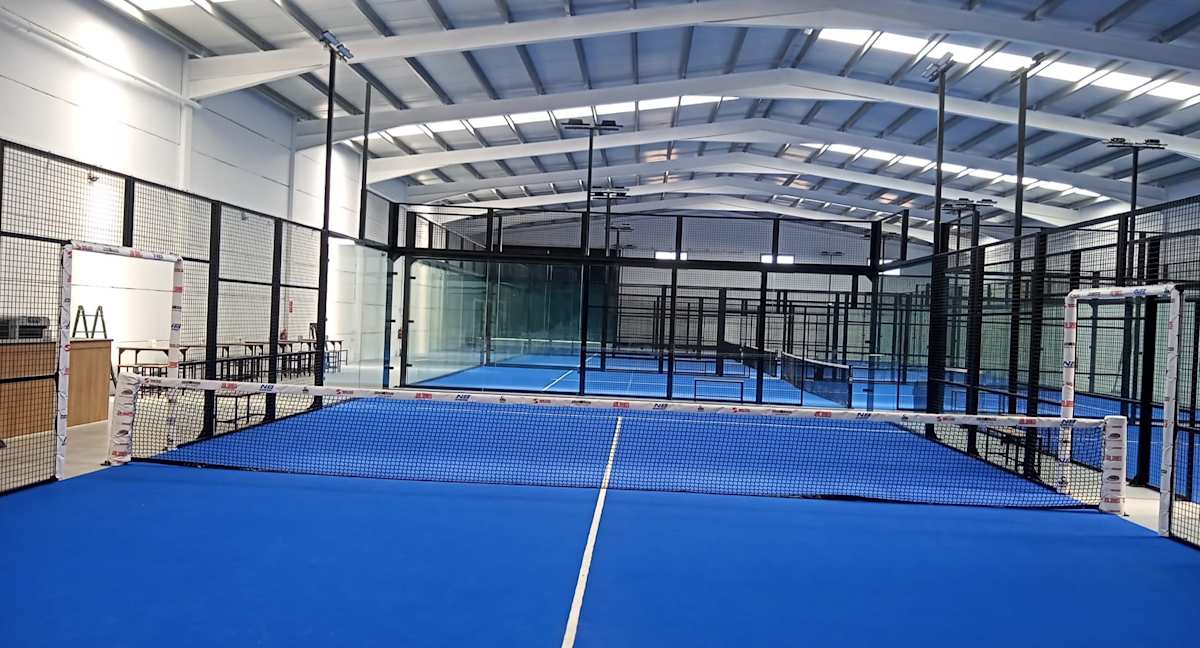 LYNCYX PADEL — photo 1 of 2