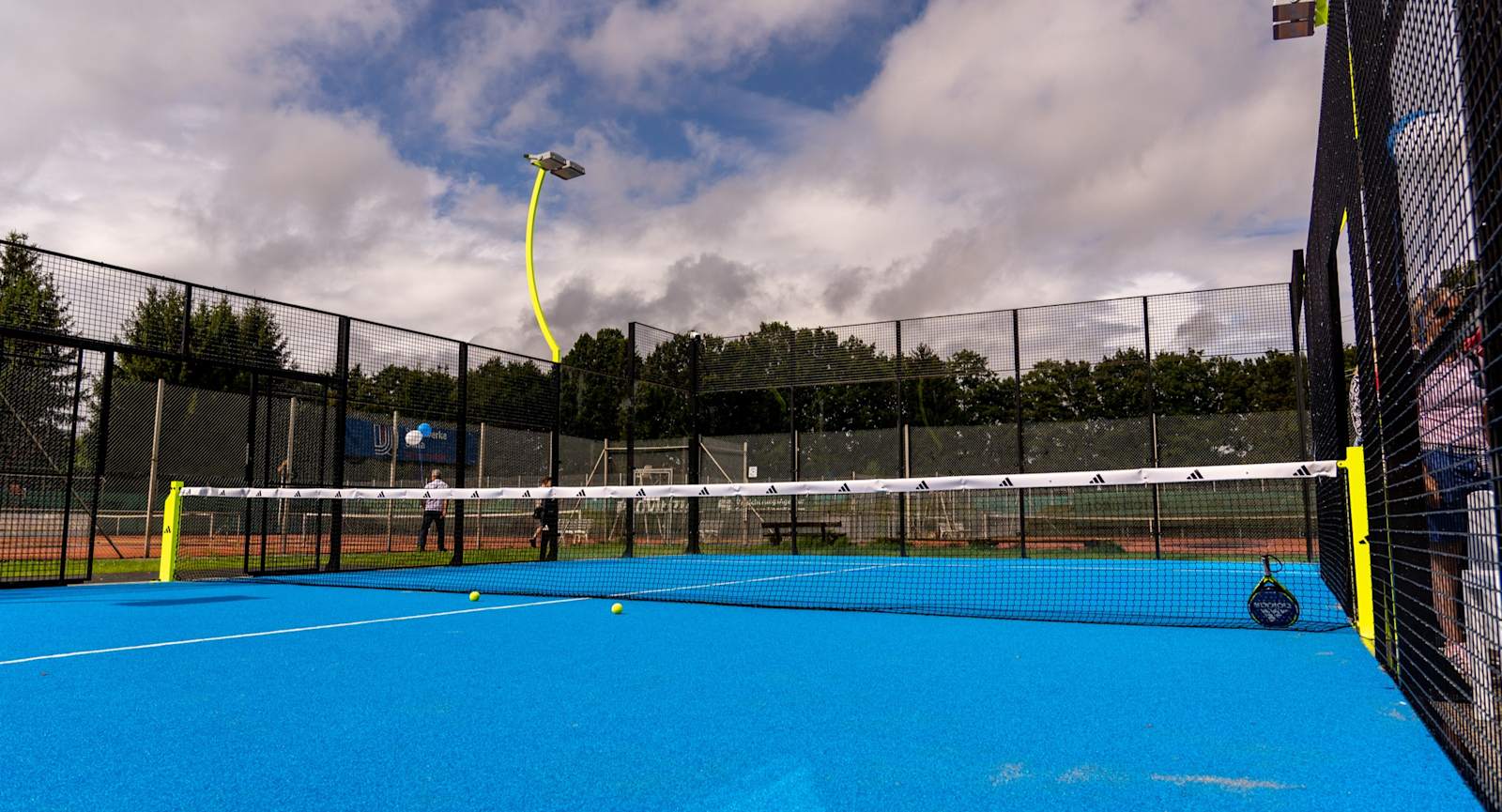 PadelHood