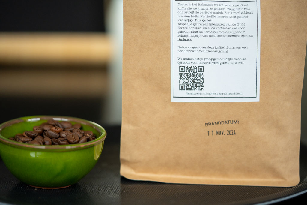 Pull the perfect espresso and americano at home with Nº22 Nostro