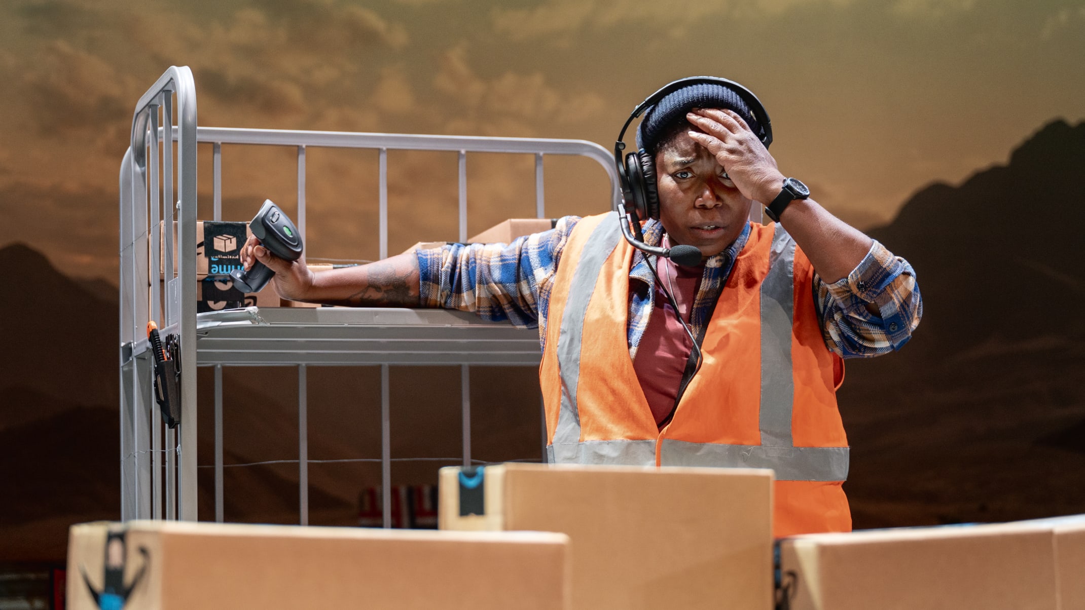 10.9.24InTheAmazonWarehouseParkingLot-367-Edit