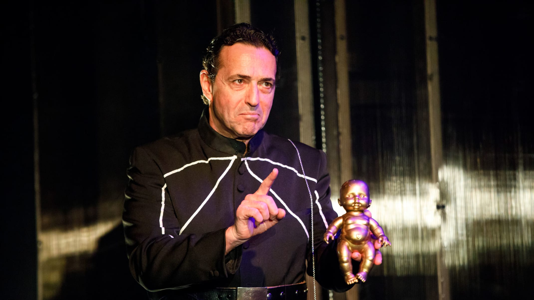 Stephen Schnetzer; photo by Joan Marcus