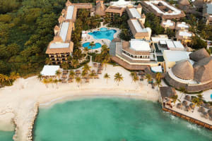 Catalonia Yucatan Beach