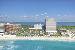 Hotel Riu Ventura