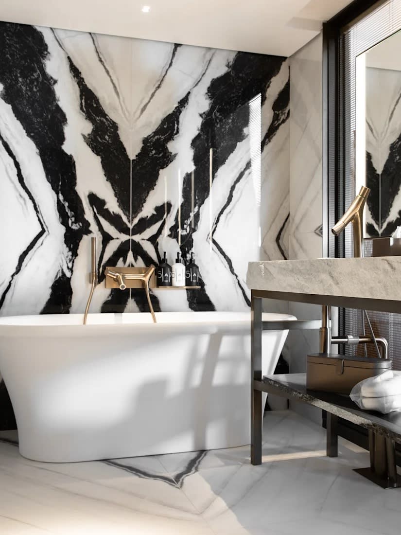 Sax Paris, LXR Hotels & Resorts