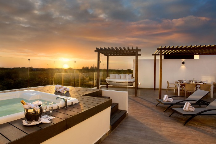 The Fives Beach Hotel & Residences