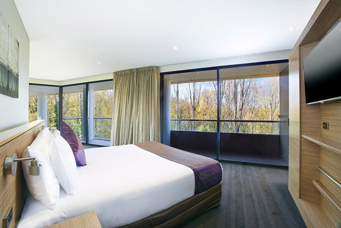 Crowne Plaza Canberra