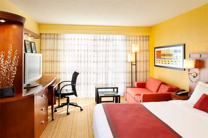 Courtyard Miami Airport