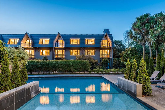 Chateau on the Park - Christchurch, a DoubleTree by Hilton