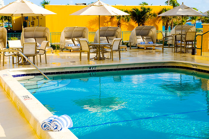 Courtyard by Marriott Fort Lauderdale Beach