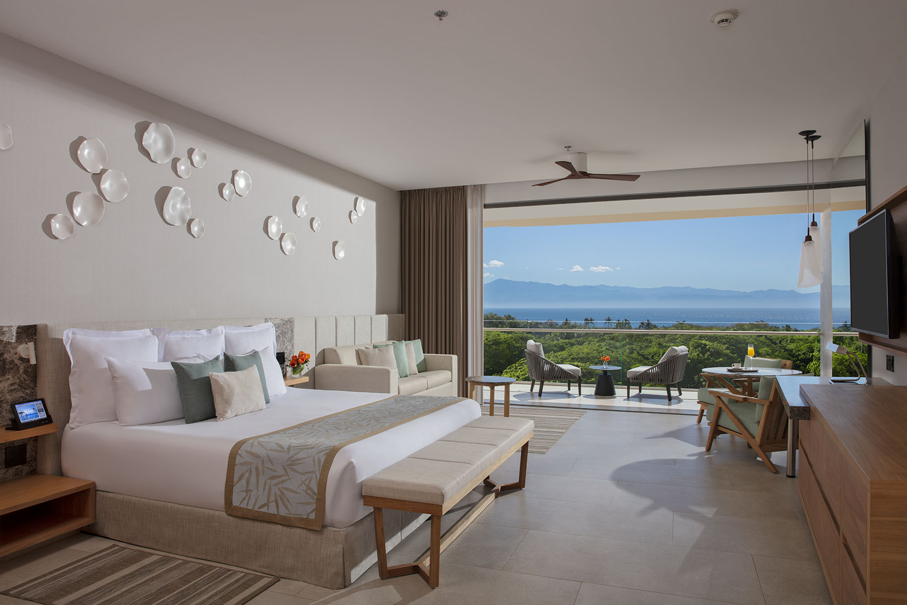 Dreams Bahia Mita Surf & Spa