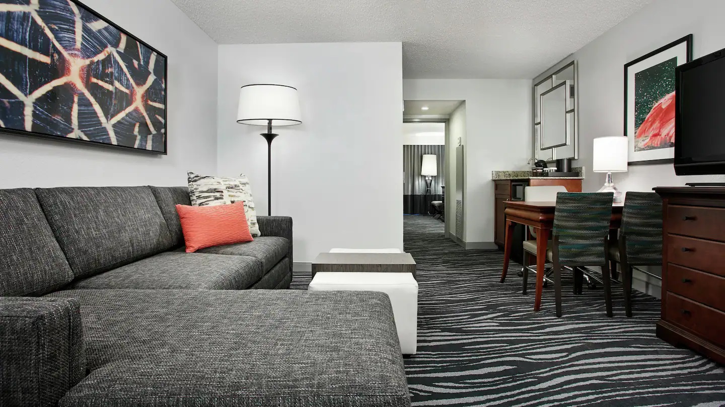 Embassy Suites by Hilton Orlando Airport