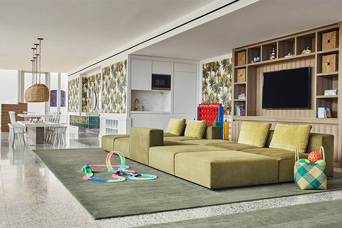 Four Seasons Hotel at The Surf Club, Surfside