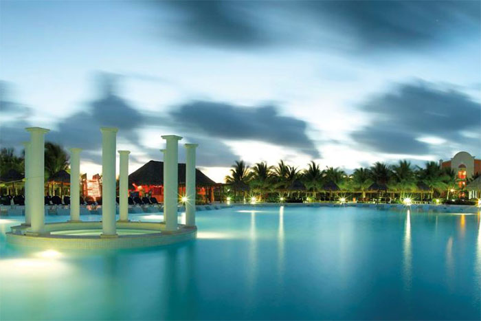 Grand Palladium Kantenah Resort & Spa