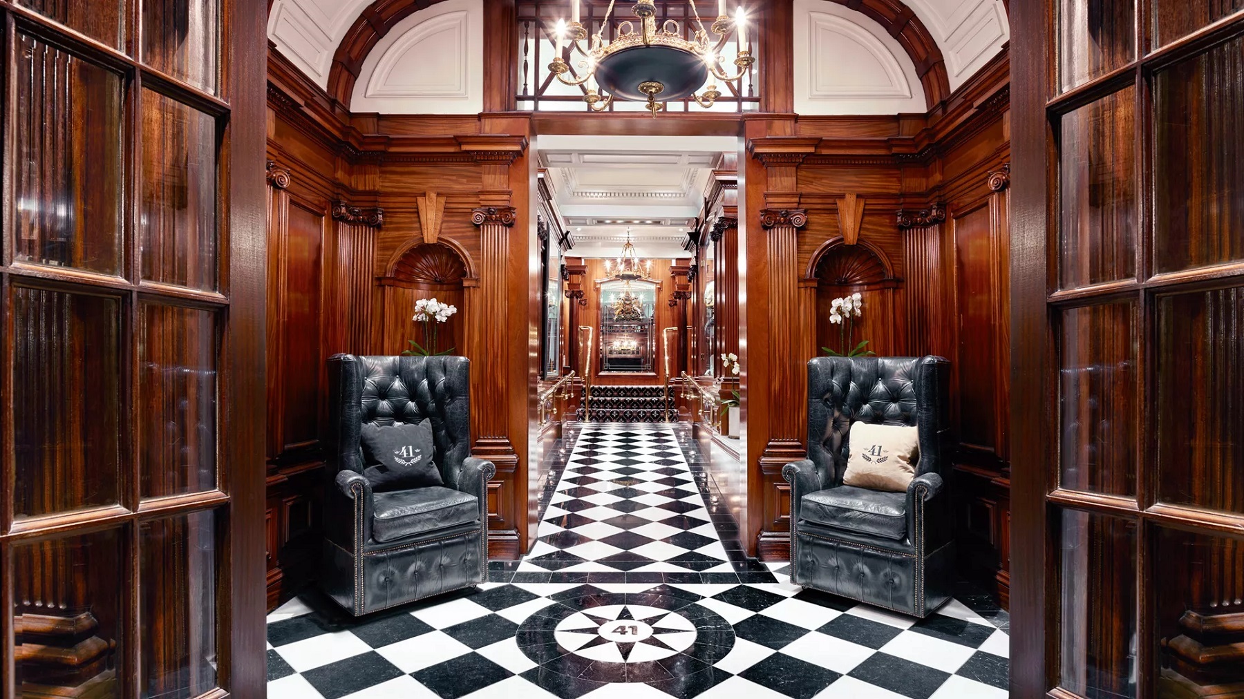 Hotel 41