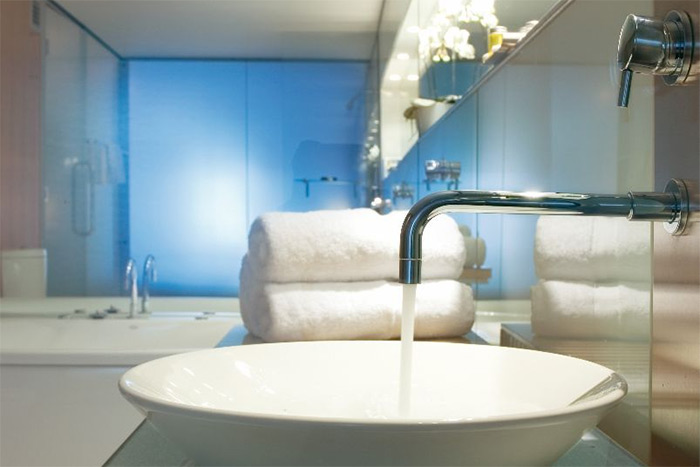 The Henry Jones Art Hotel