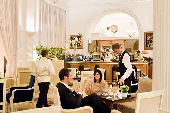 Carlton Cannes, a Regent Hotel