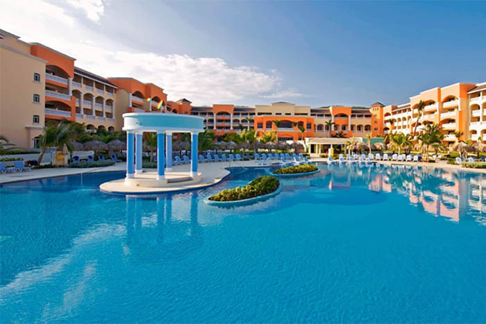Iberostar Selection Rose Hall Suites