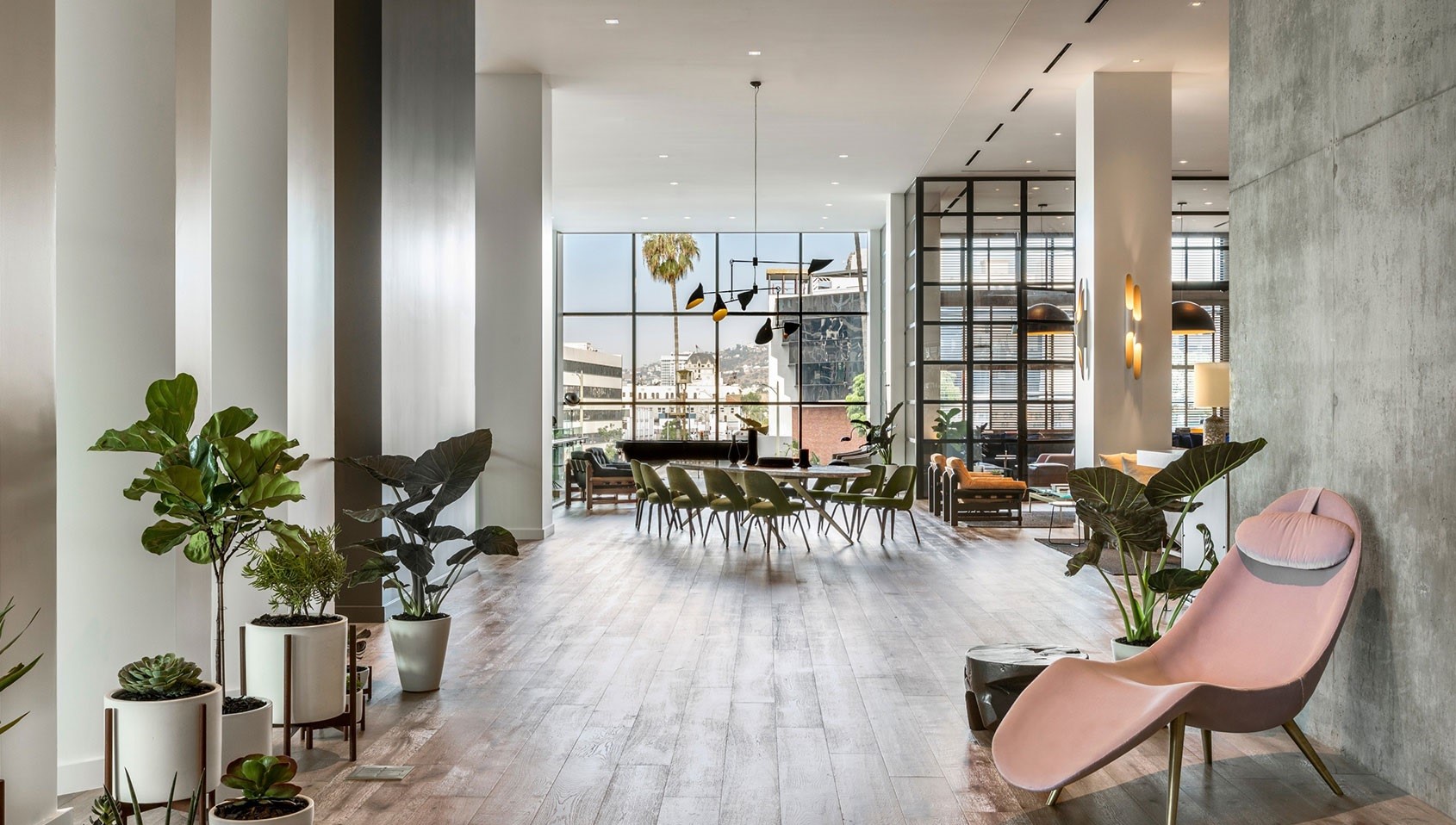 Kimpton Everly Hotel