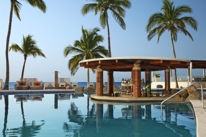 Krystal Grand Los Cabos