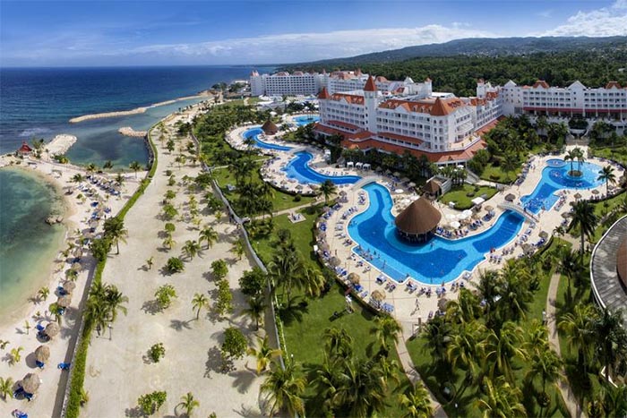 Bahia Principe Luxury Runaway Bay